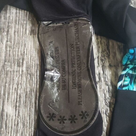 New! HEAT SWIMWEAR BLACK LOOPED SIDE SWIM BOTTOM - Picture 10 of 10